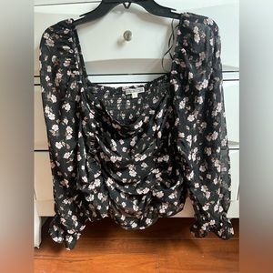 Long Sleeve Floral Ruched Top